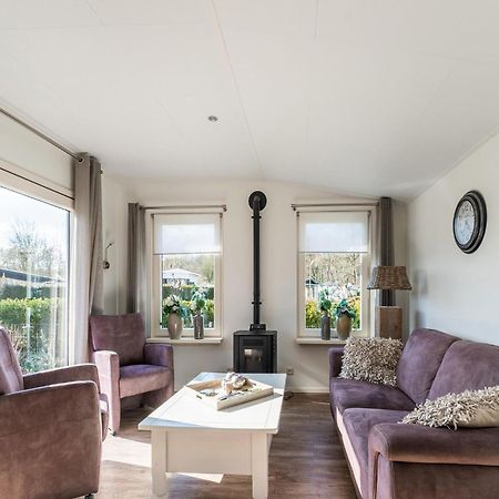 Cosy Holiday Home In Appelscha With Garden Buitenkant foto
