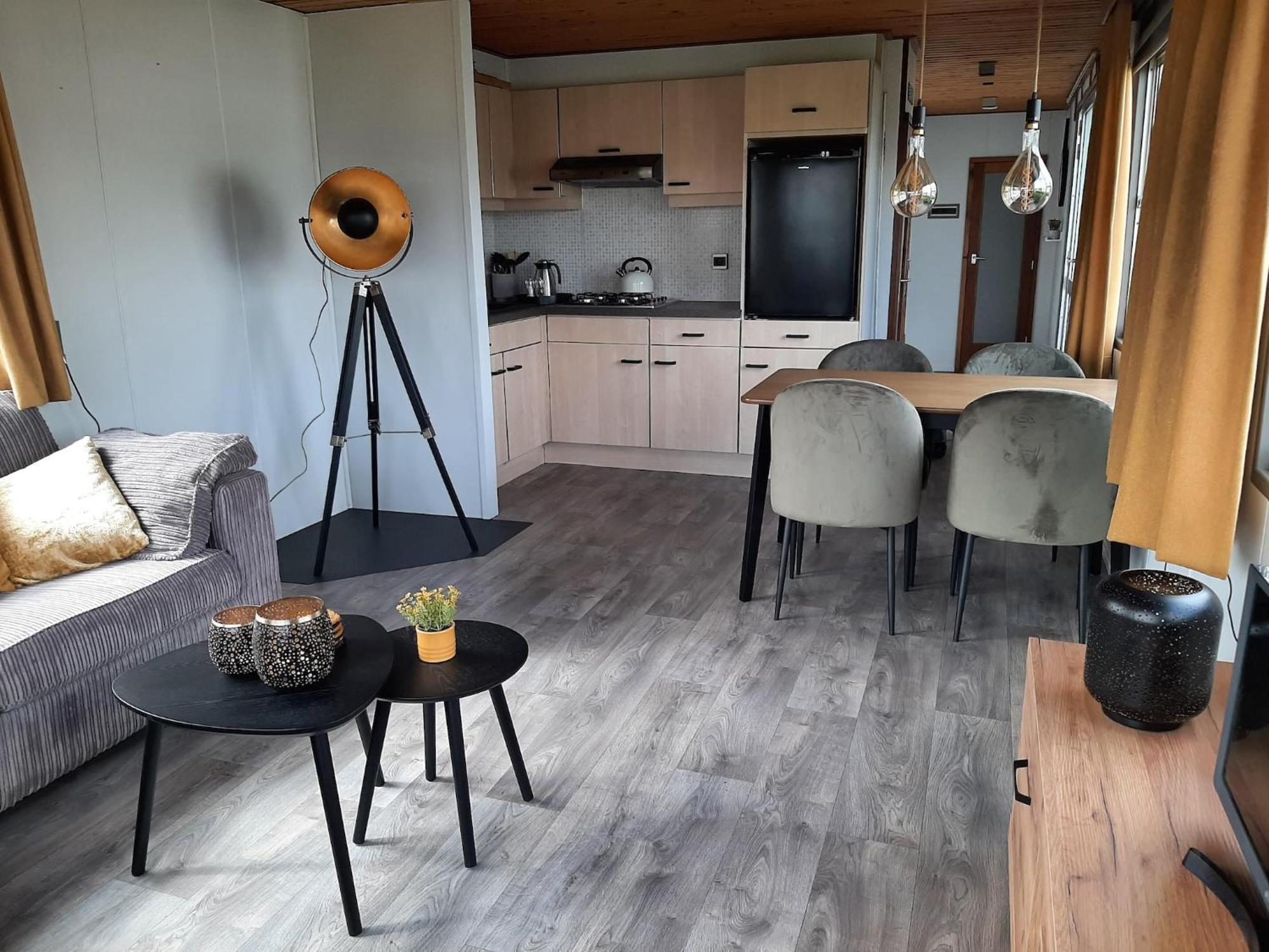 Cosy Holiday Home In Appelscha With Garden Buitenkant foto